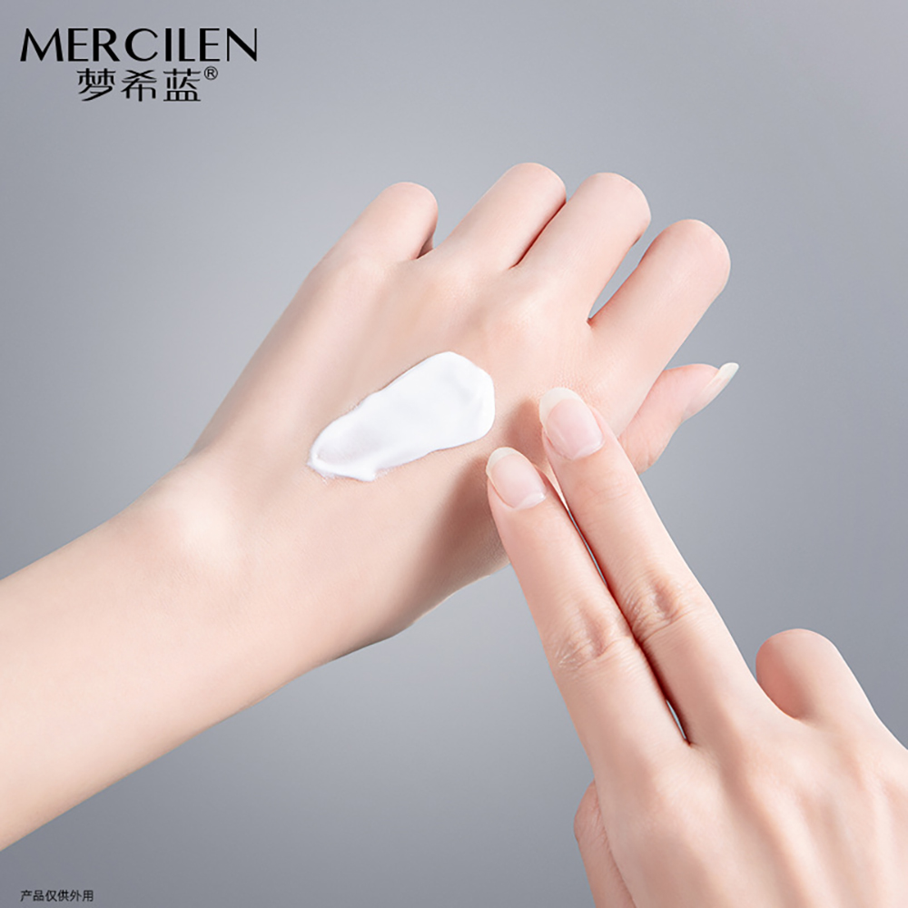 Luxury Skincare Oil - Luxury Lady Cream Face Care Isolation